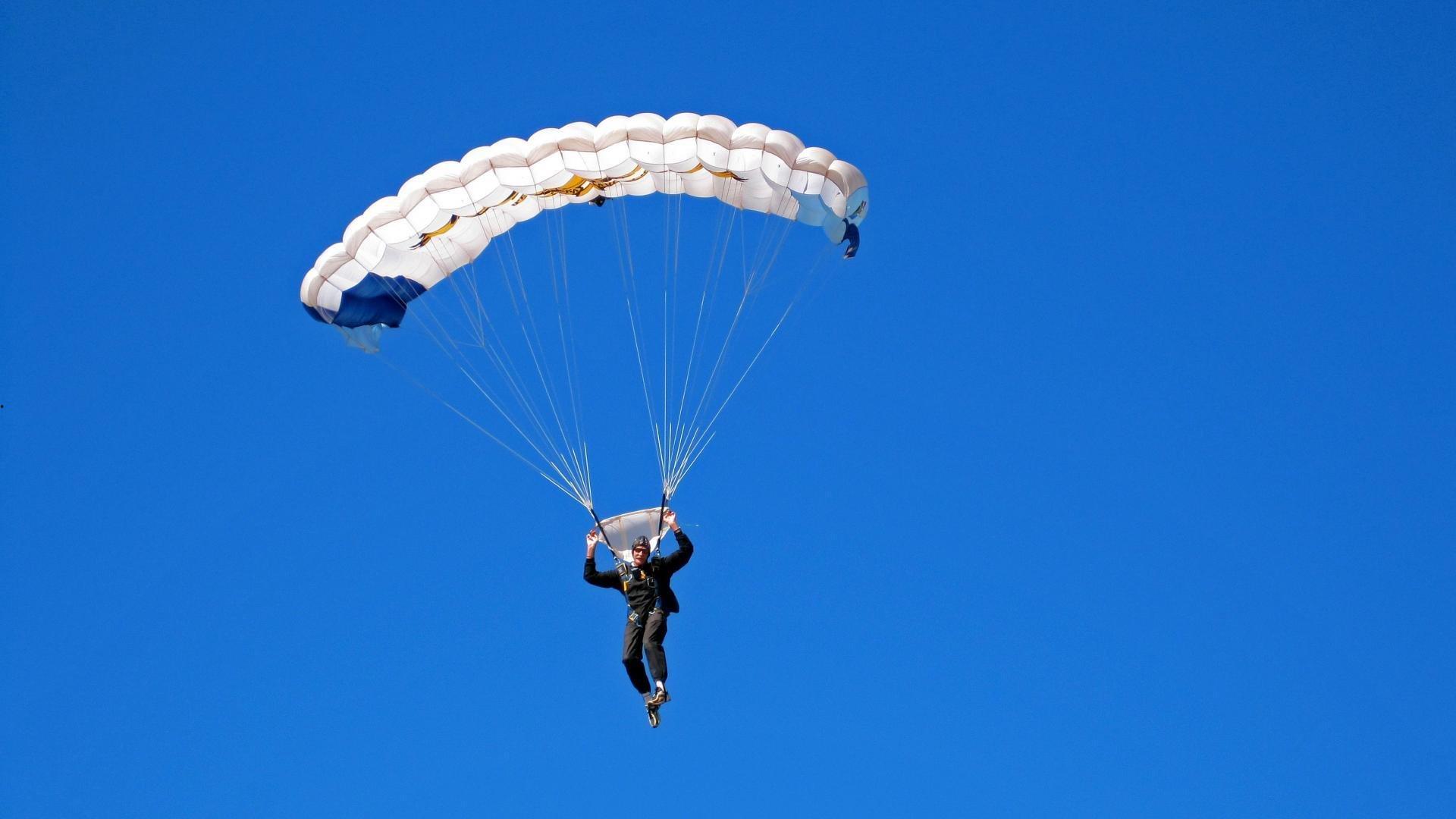 拜仁欧冠首战21场不败神话，今夜能否延续？
